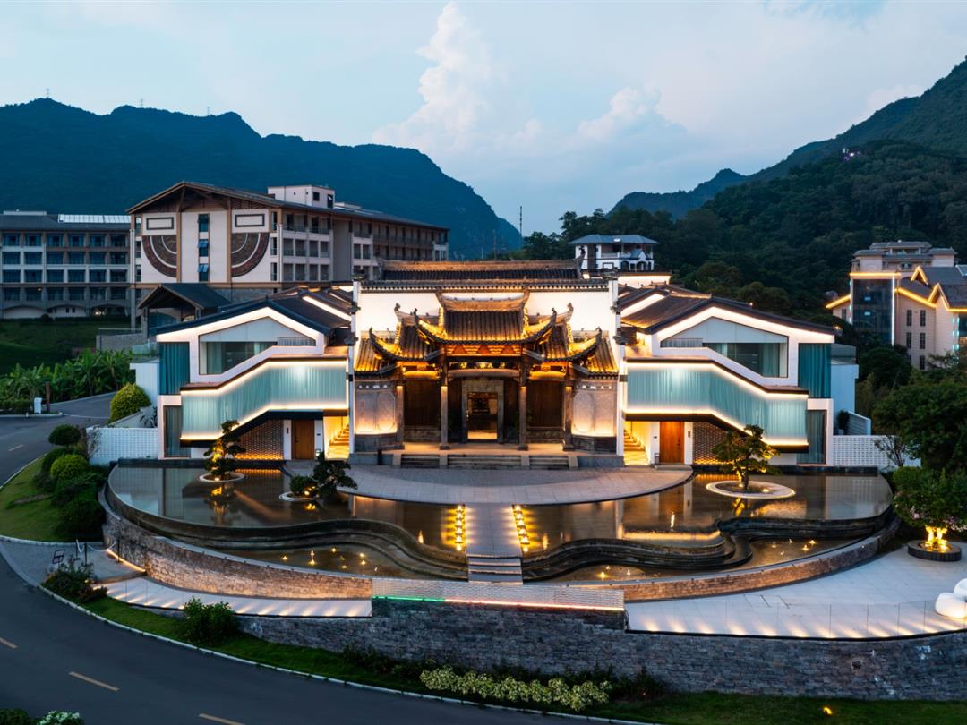 崇左花山笙美度假村