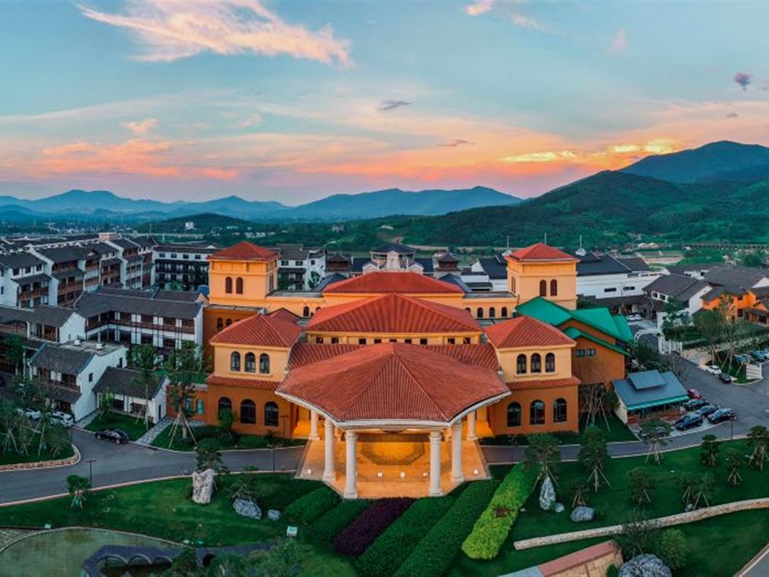 宜兴窑湖大酒店