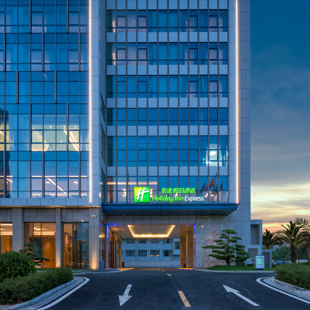 北海银滩智选假日酒店