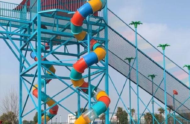 镇江河豚亲子乐园