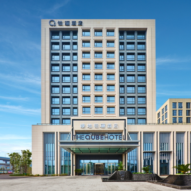 宁波北城绿地铂骊酒店