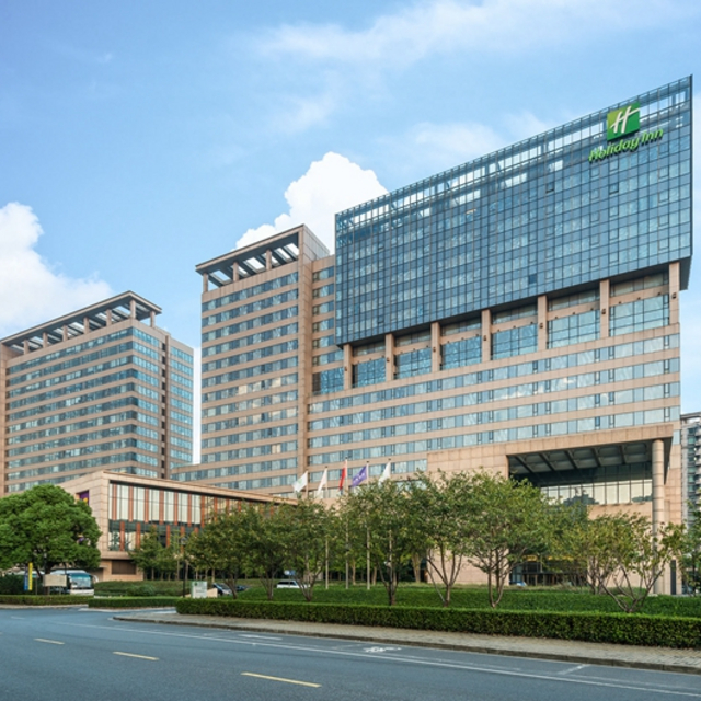 上海虹桥西郊假日酒店