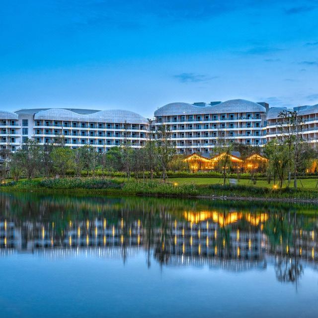 成都融创堇悦酒店