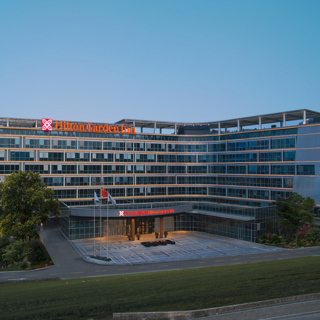 湖州高铁站希尔顿花园酒店