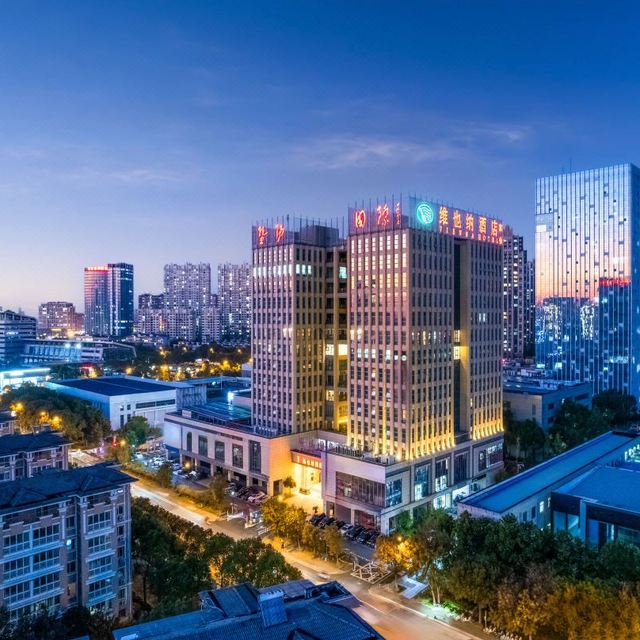 维也纳酒店(张家港客运站店)