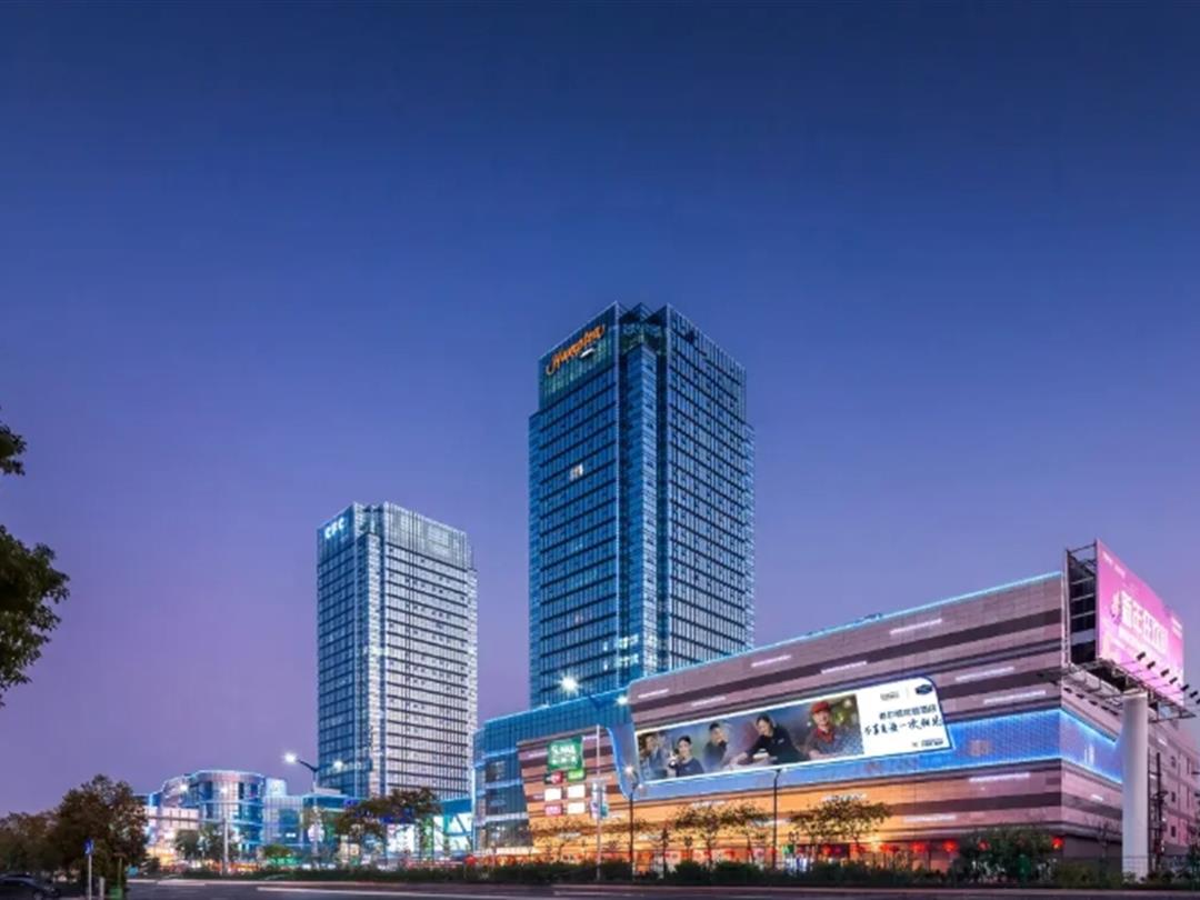 潮州财富中心希尔顿欢朋酒店