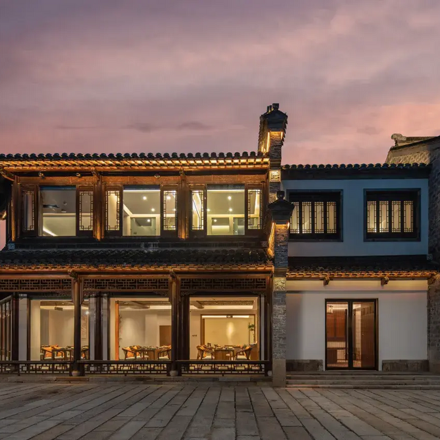 南京栖霞颐和隐逸枫丹酒店