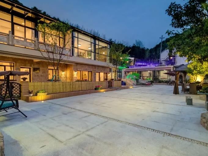 花筑·莫干山云迹坡山居