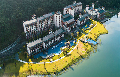 清远英德宝晶宫天鹅湖温泉酒店