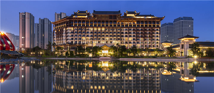 广州融创施柏阁酒店