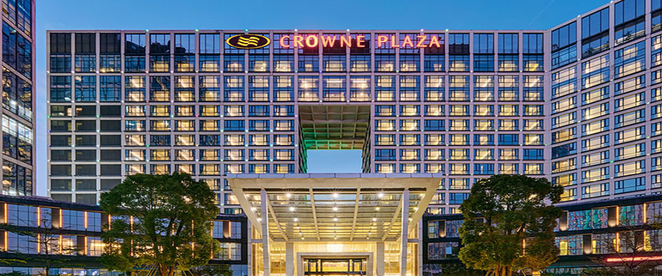 深圳龙岗珠江皇冠假日酒店