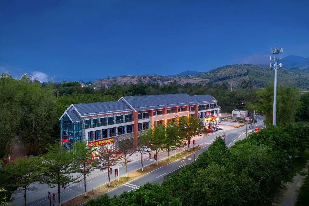 佛山高明鹭栖台酒店(盈香生态园店)