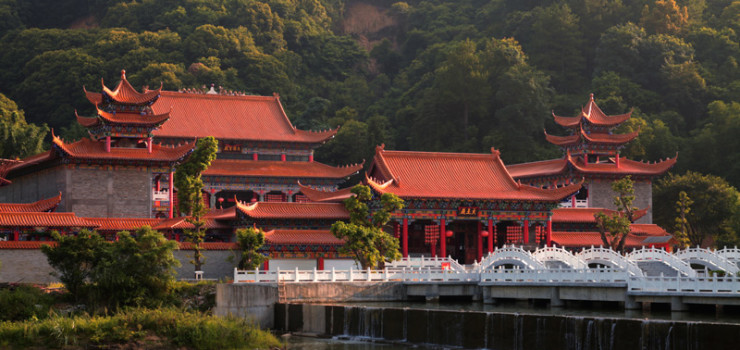 广东清远观音山王山寺风景区