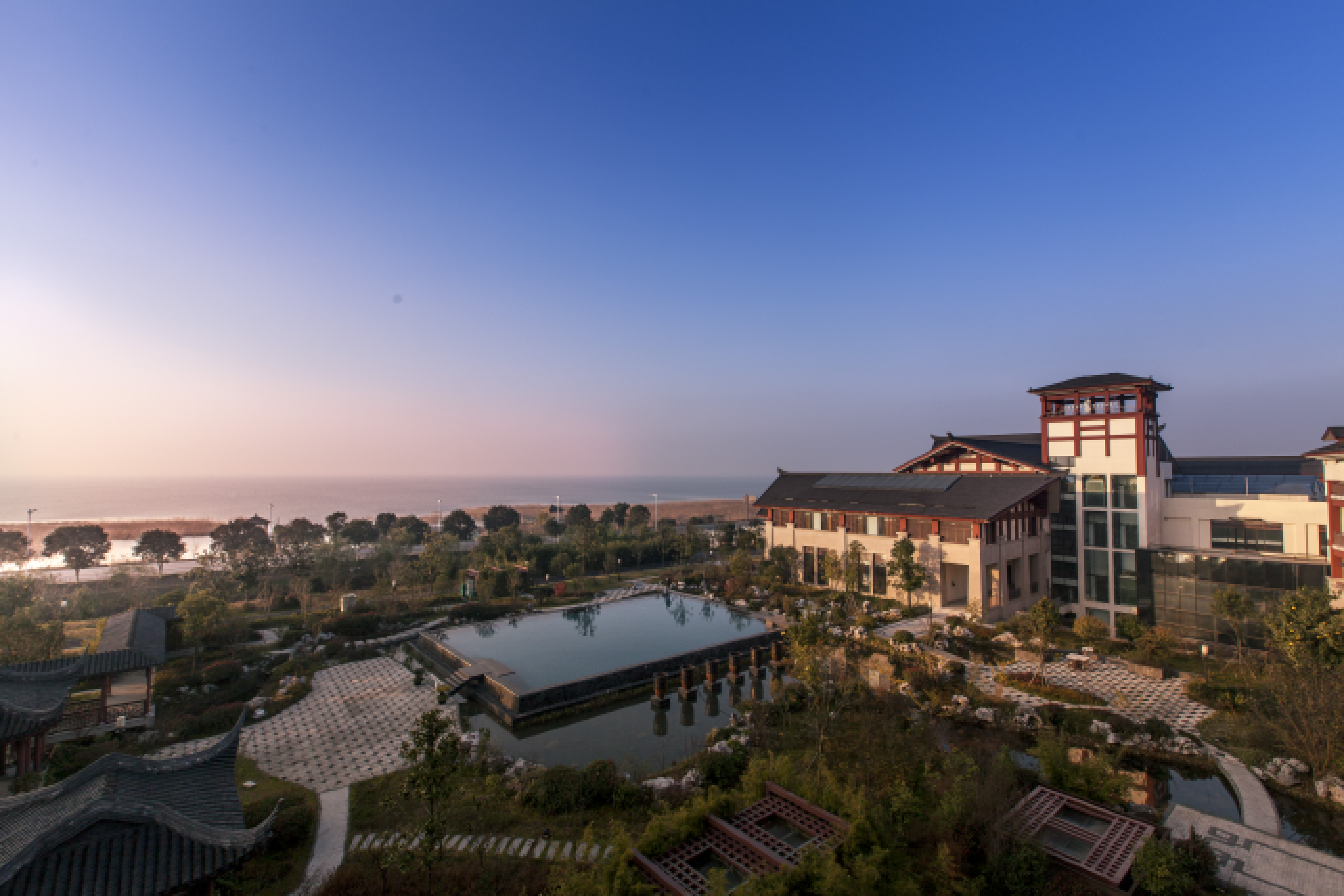 苏州黄金水岸大酒店