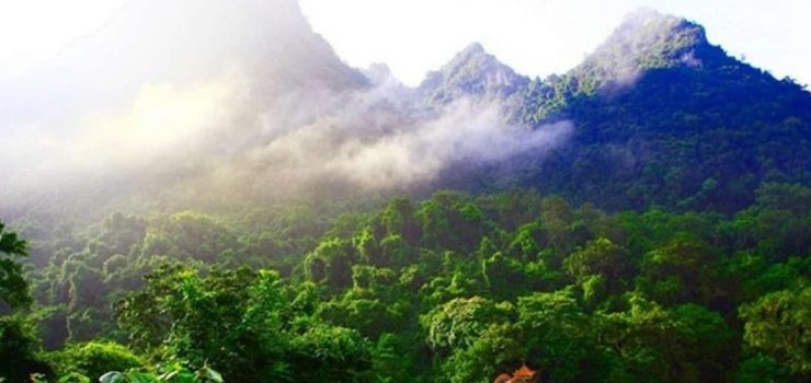 广西龙虎山风景区