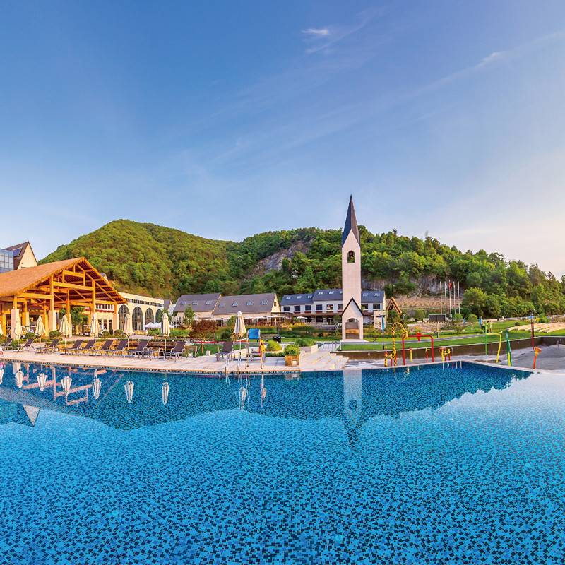 宁波半山伴水渡假村