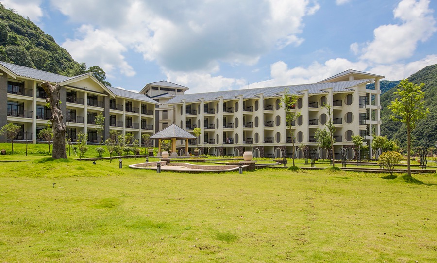 蓝山源岭南东方温泉酒店