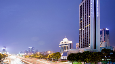 深圳中航城格兰云天大酒店